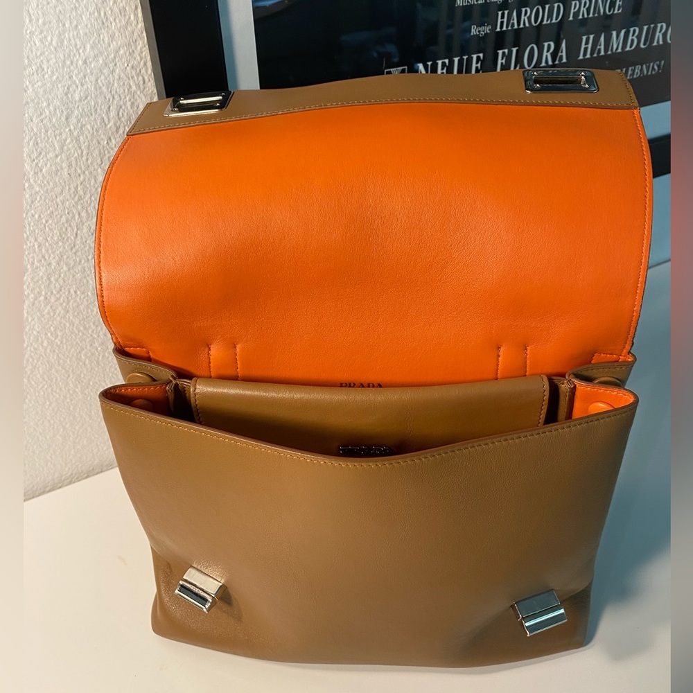 RARE PRADA Runway/AD 2014 Vitello Lux Calf Double Flap Satchel COA - Picture 9 of 16